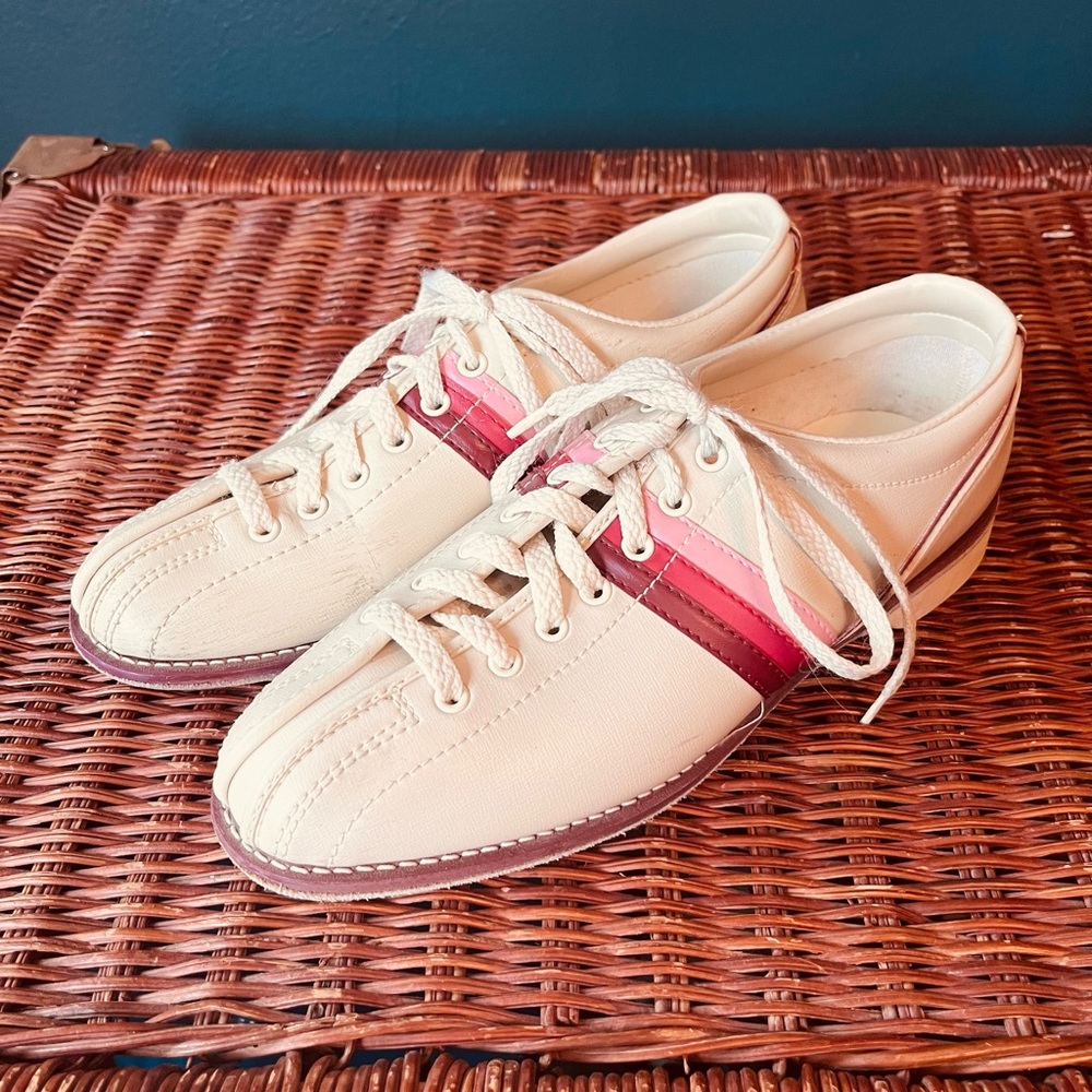 Vintage Endicott Johnson Women's Sliders Traditional Bowling Lace Up Shoes